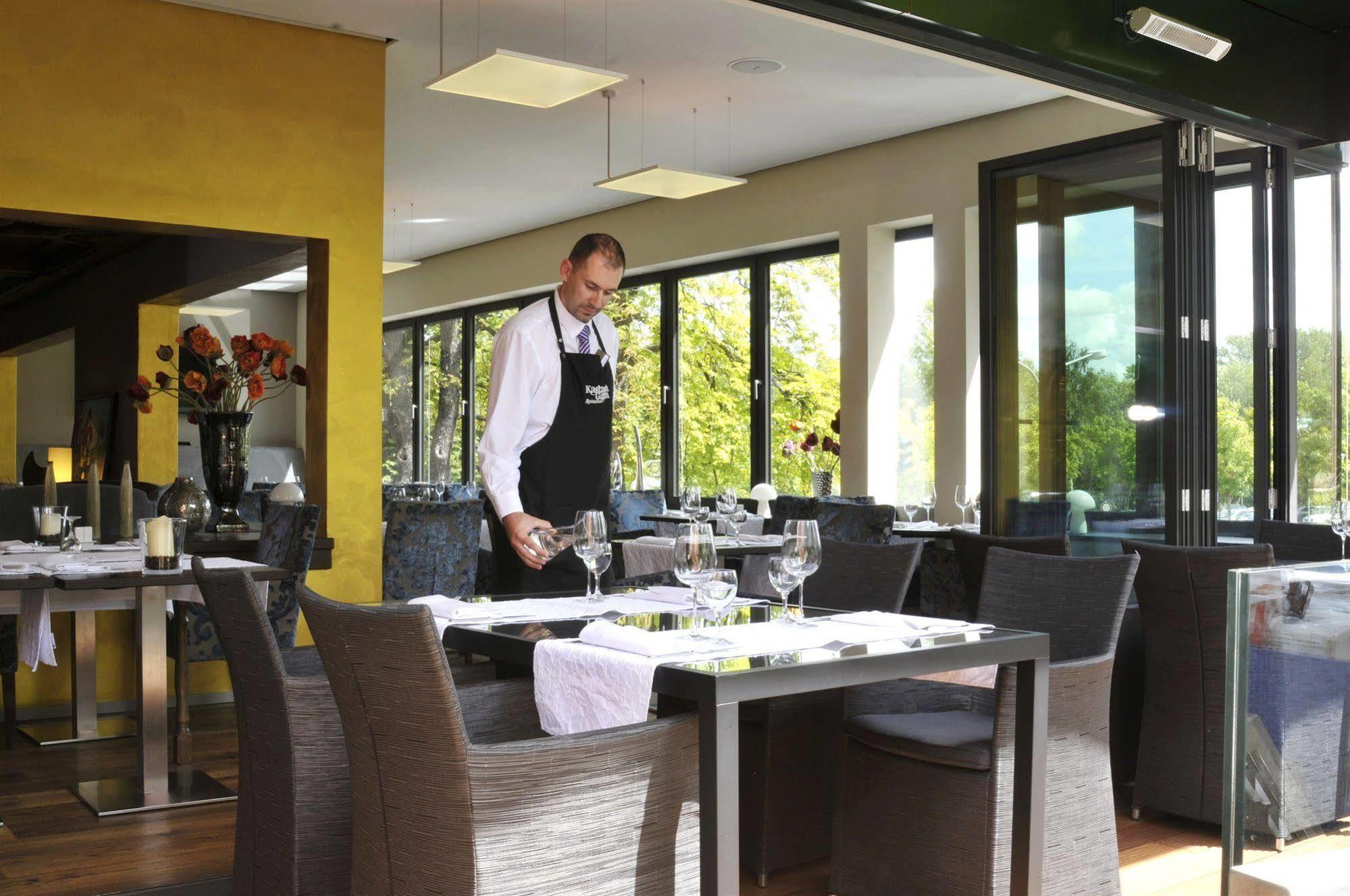 Hotel Central Hotel 4*