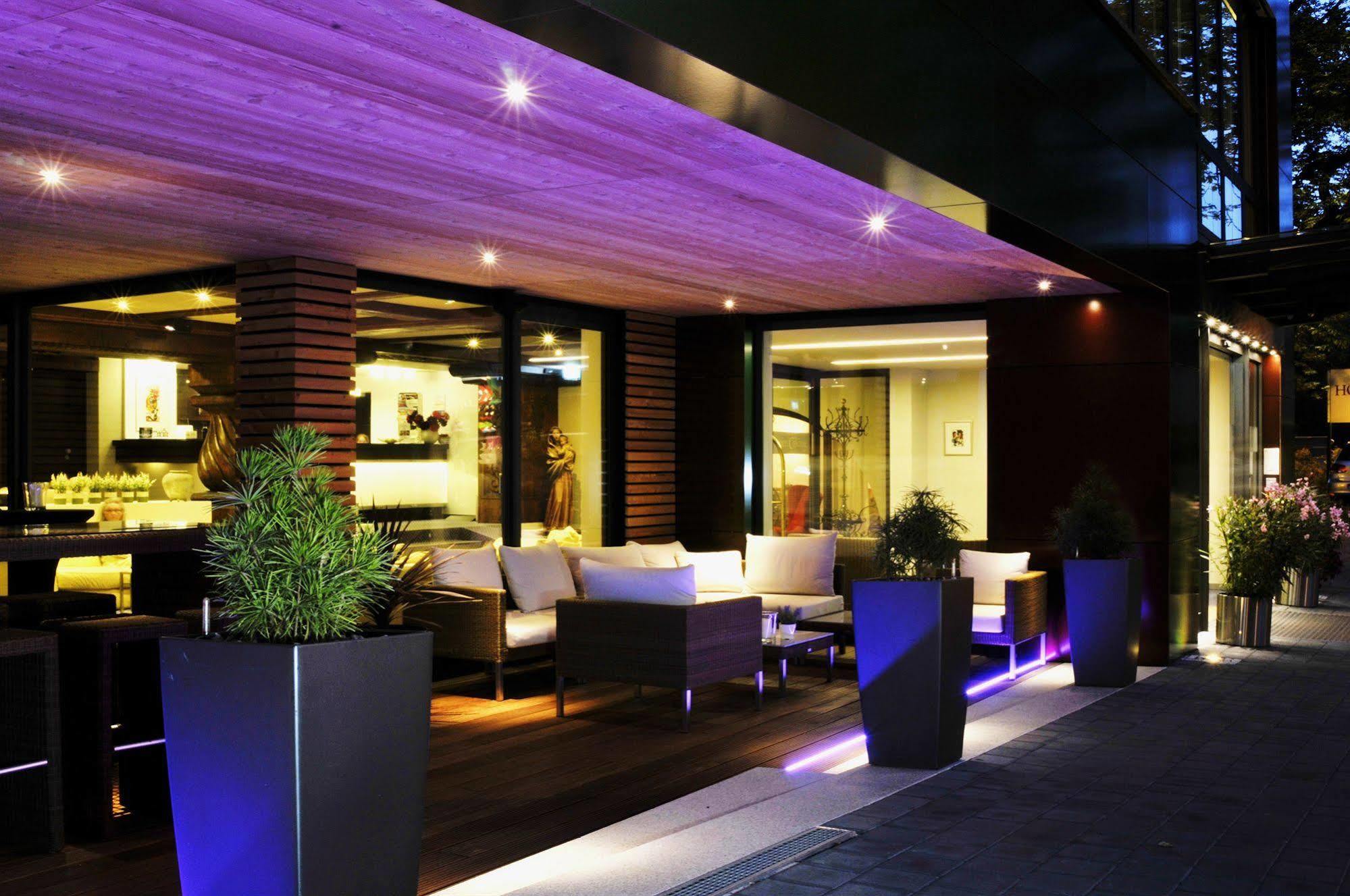 Hotel Central Hotel 4*